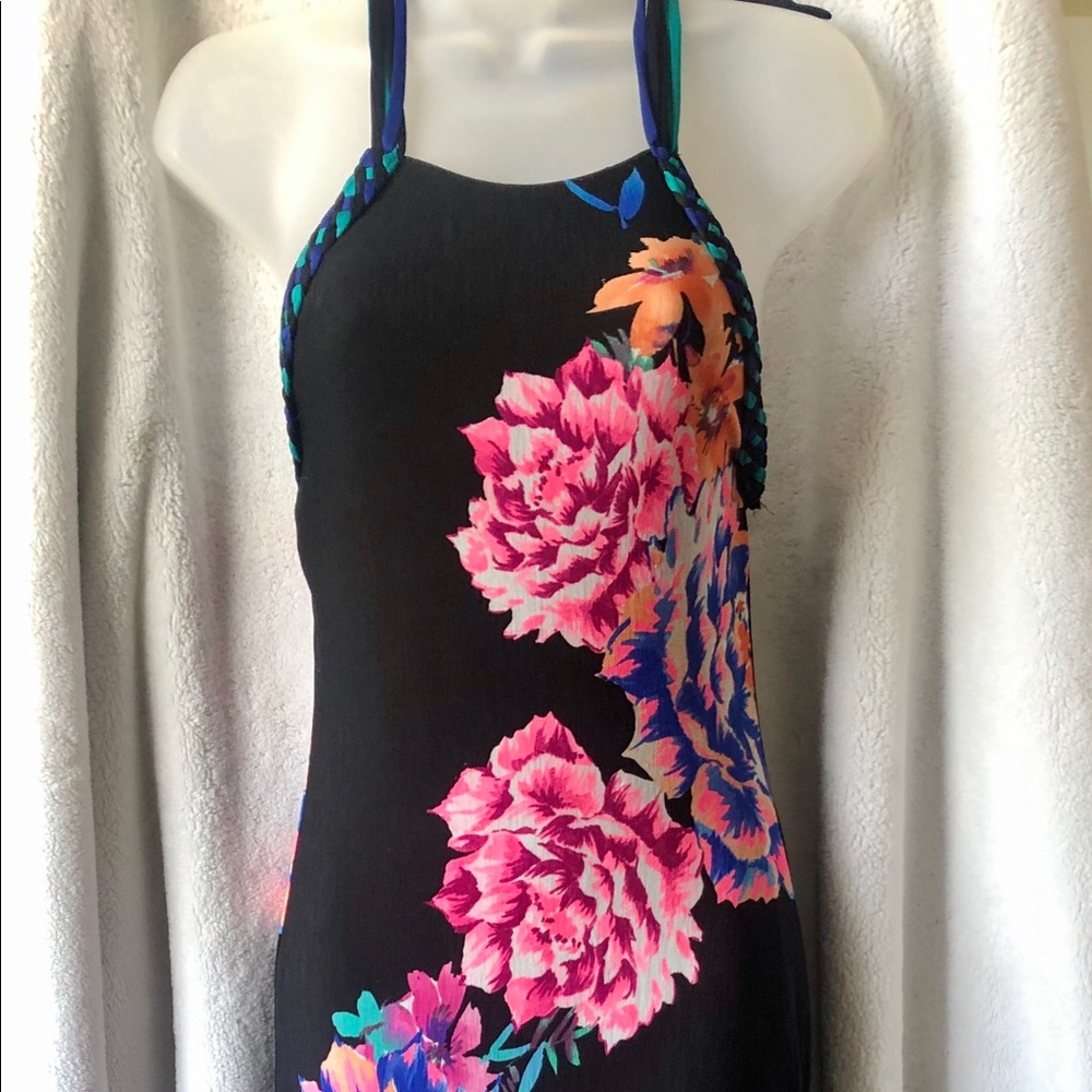 Boutique floral maxi dress sz S